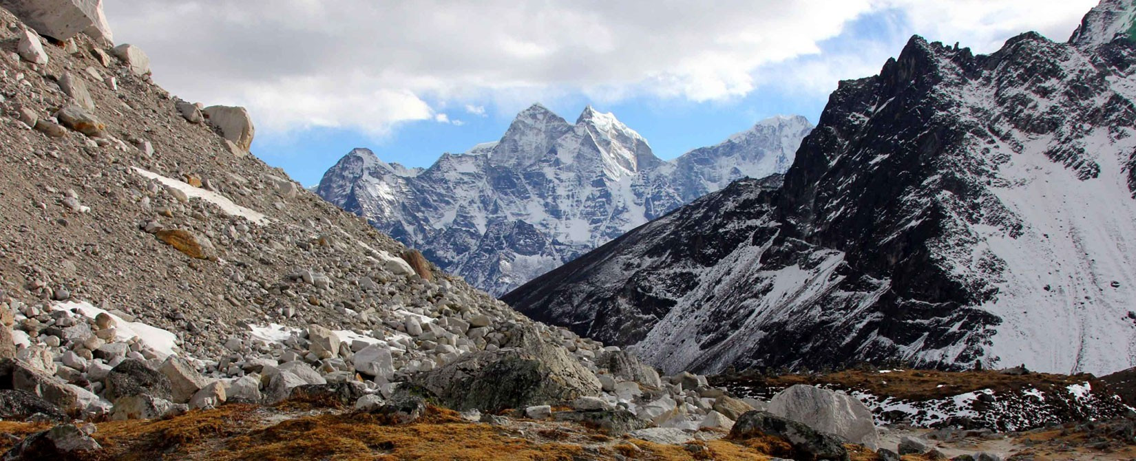Tashi Lapcha Pass Trek via Rolwaling Valley
